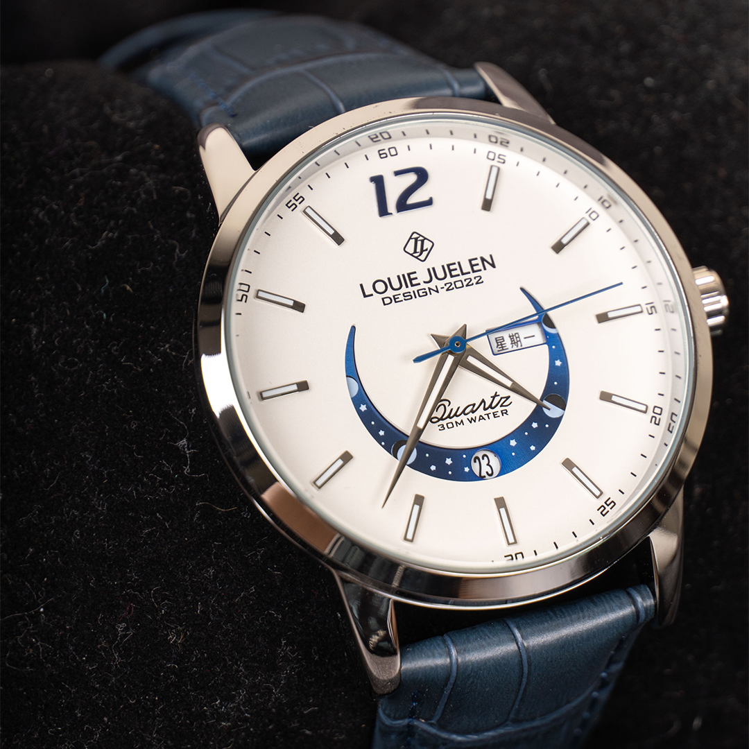 Elegant Moonphase Watch with Luminous Calendar Week