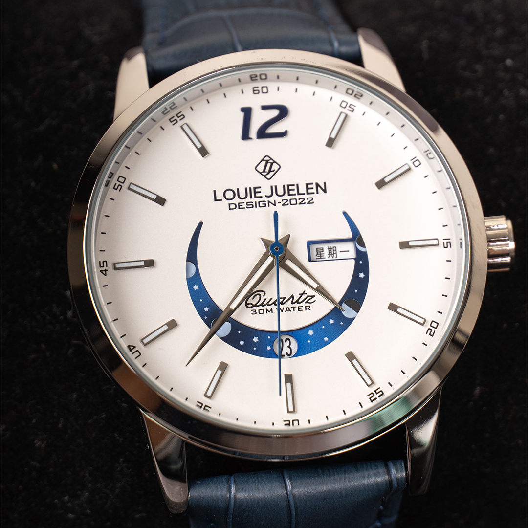 Elegant Moonphase Watch with Luminous Calendar Week